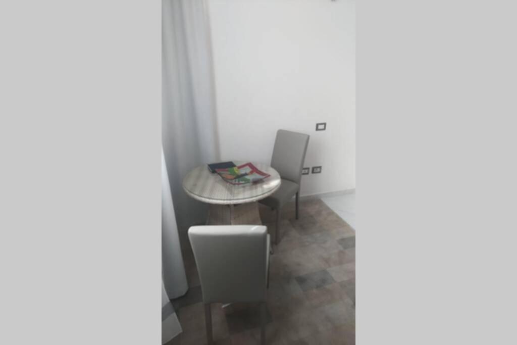 Casa Degli Asparagini Cagliari Ngoại thất bức ảnh